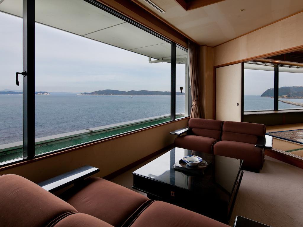Hotel Wakayama Kada Onsen Kada Kaigetsu Extérieur photo