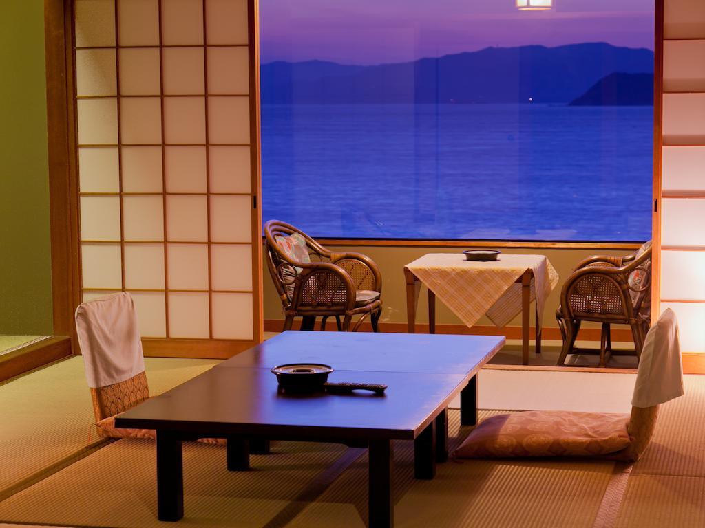 Hotel Wakayama Kada Onsen Kada Kaigetsu Chambre photo